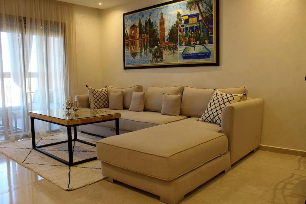 Appartement Spacieux Appart Tout Confort Avec Piscine Et Jardin Marrakesh