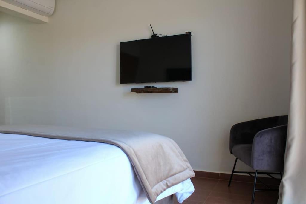 Spacieux Appart Tout Confort Avec Piscine Et Jardin Marrakesh