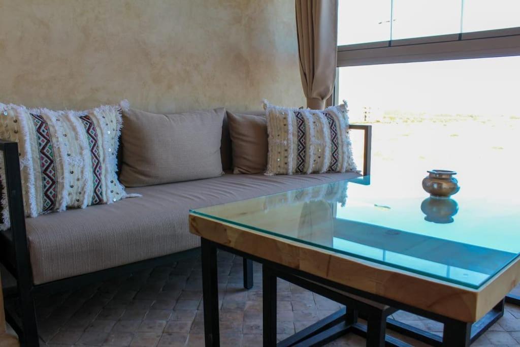 Spacieux Appart Tout Confort Avec Piscine Et Jardin
